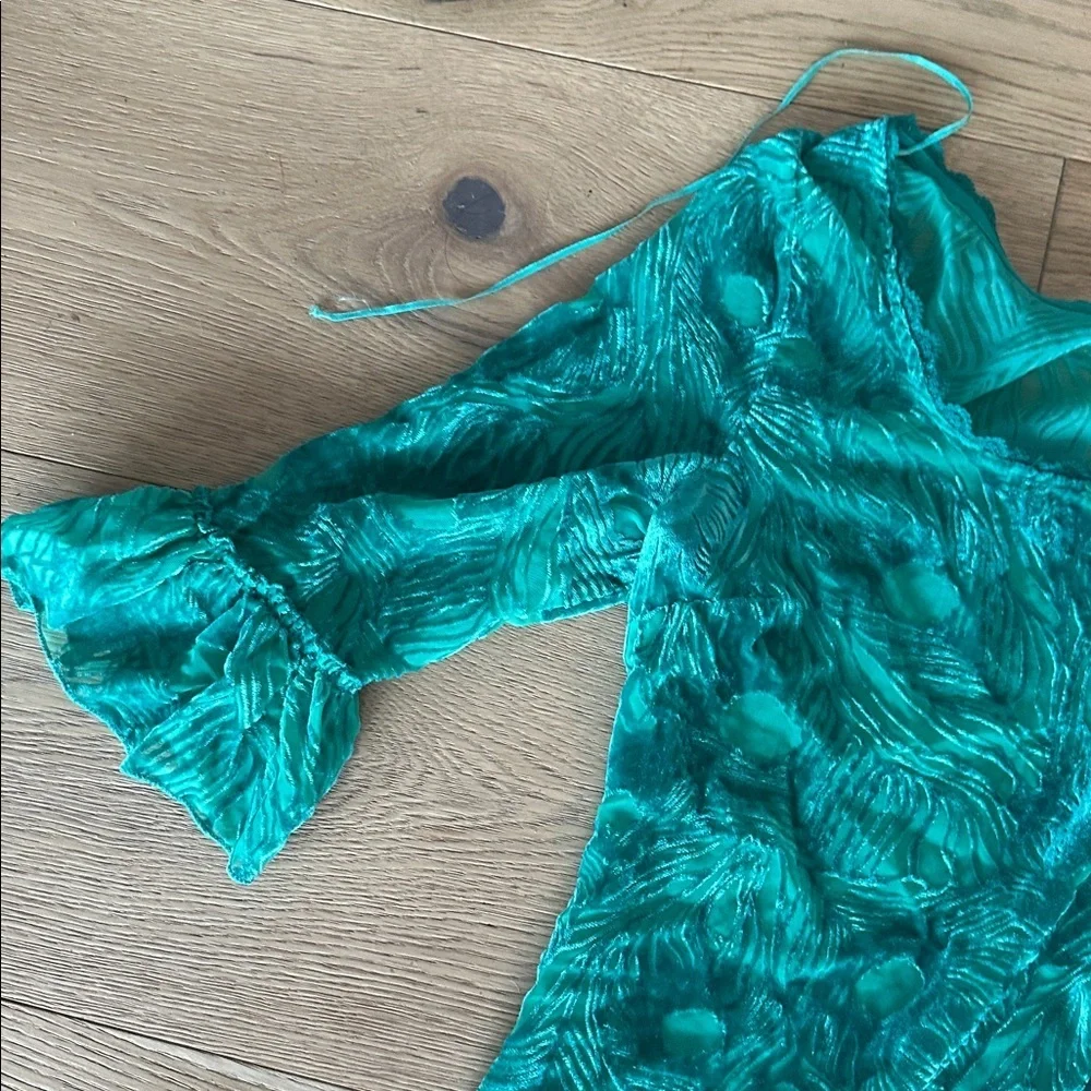 Free people women’s velvet Teal Dress M NWOT